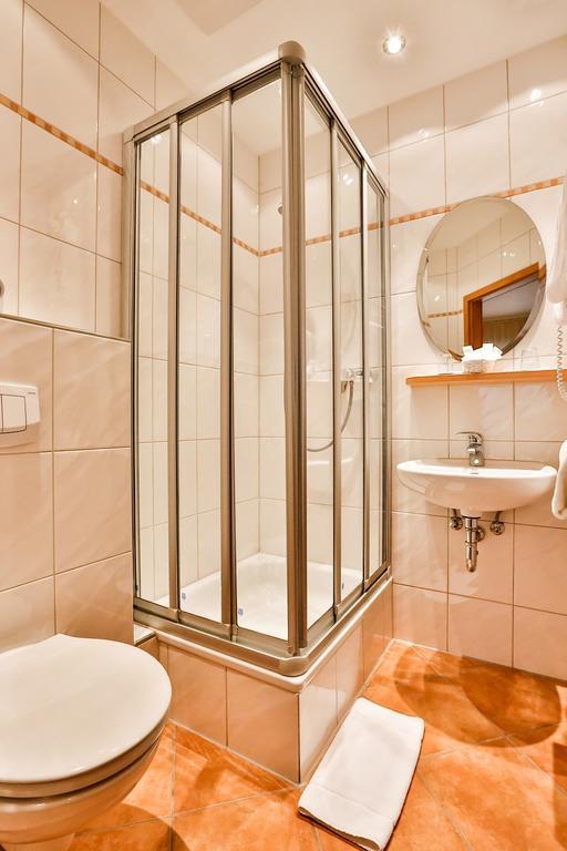 Hotel Ochsen Ammerbuch Oda fotoğraf